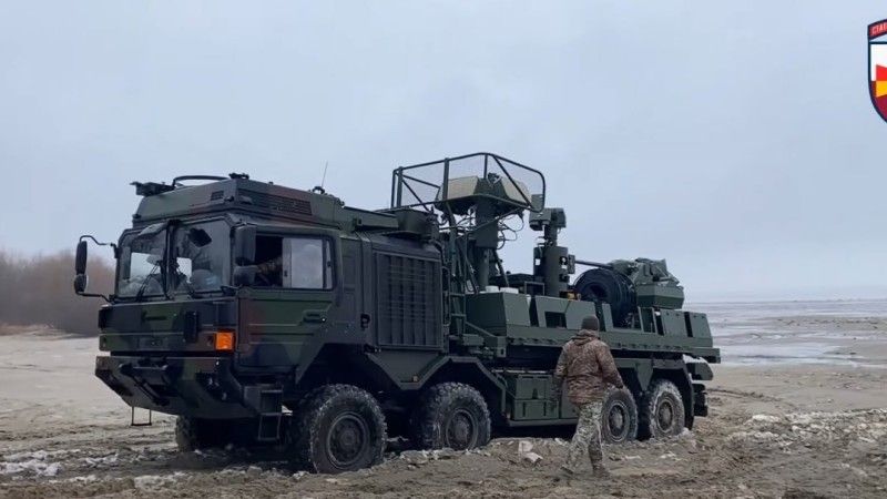 Ukraiński system antydronowy Terrahawk Paladin na bazie samochodu ciężarowego MAN HX.