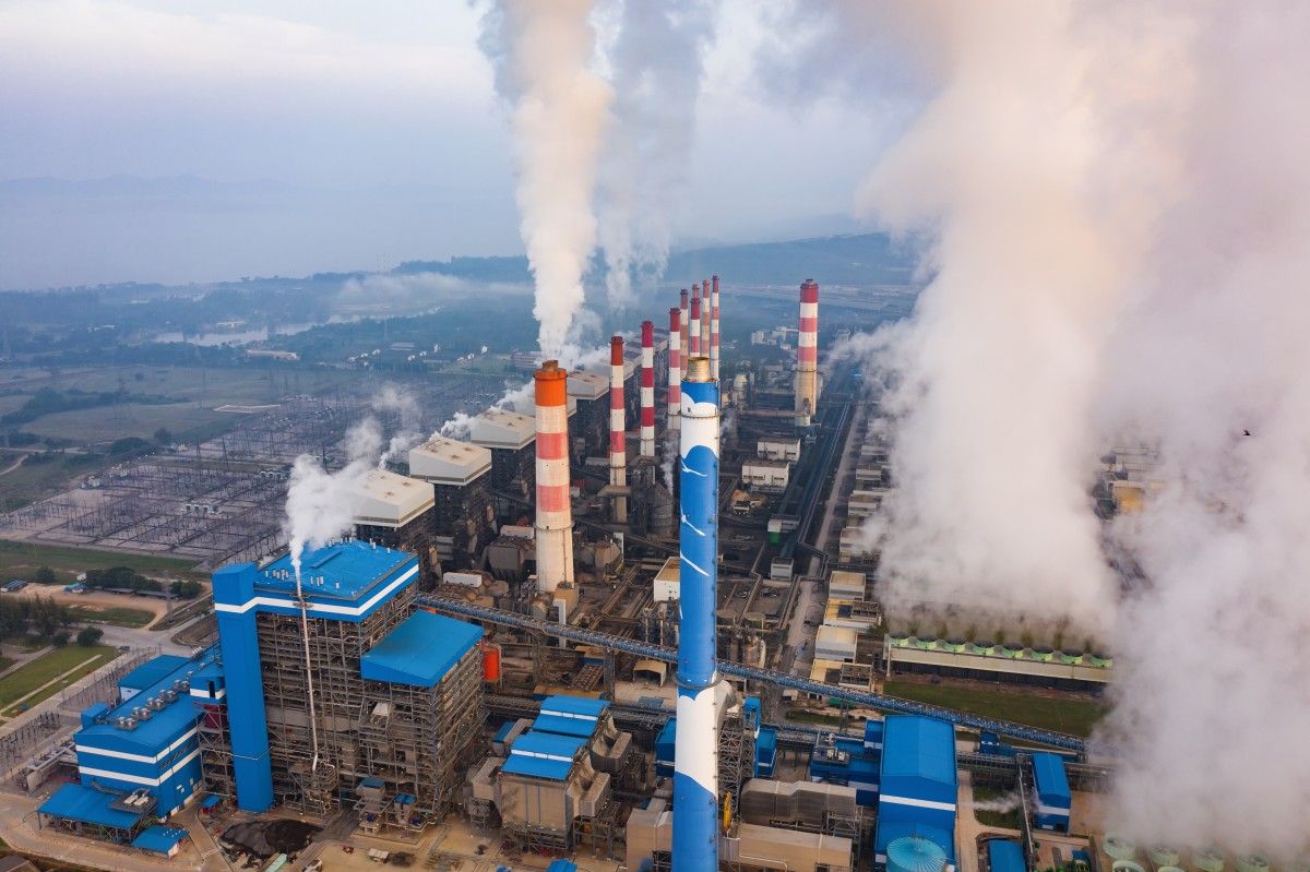 To już koniec prądu z węgla? Produkcja spadła w Chinach i Indiach