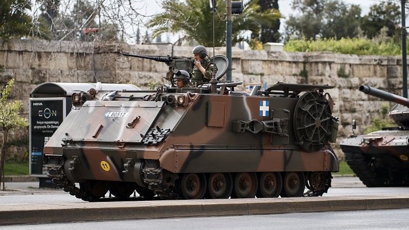 Grecki moździerz samobieżny M106 bazujący na transporterze M113.