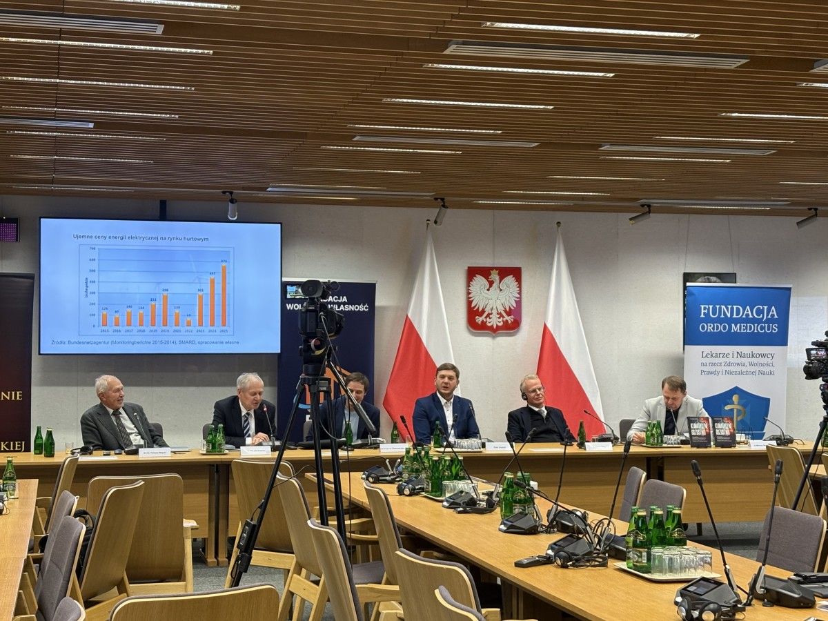 Przeżyliśmy konferencję „Czy człowiek ma wpływ na zmianę klimatu” w polskim Sejmie