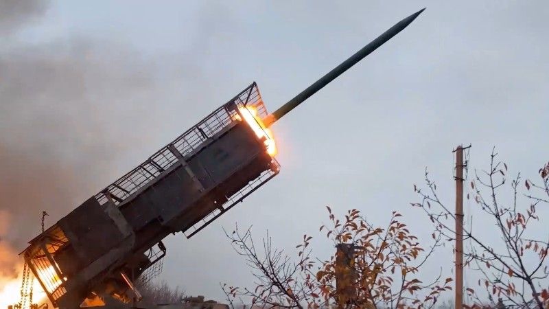Wyrzutnia rakiet termobarycznych TOS-3 Drakon użyta przez Rosjan na kierunku pokrowskim