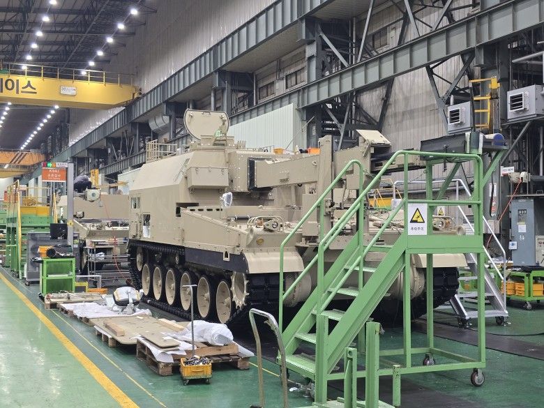 Wóz amunicyjny K10 dla "afrykańskiego klienta"