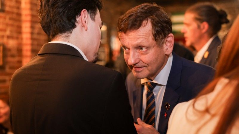 Poseł AfD Kay Gottschalk chce, by Polska wypłaciła Niemcom reparacje za sabotaż Nord Streamów.