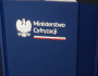 Poznaliśmy przyczynę stojącą za koniecznością powtórnej oceny ofert w postępowaniu na zakup mediów do kampanii Ministerstwa Cyfryzacji. Zmiana ma jednak nie opóźnić terminów.
