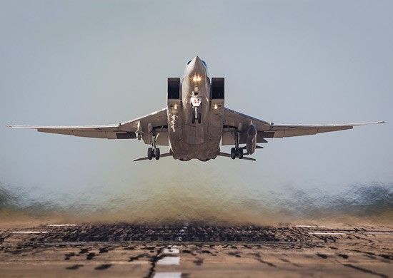 Rosjanie strzelają w Ukrainę czym mogą