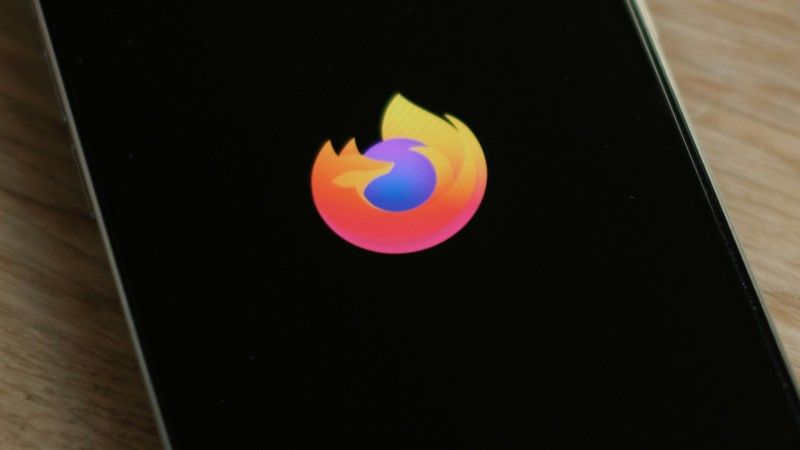 Blisko dwa miesiące po zmianie kierownictwa, Mozilla umożliwi użytkownikom wyłączenie funkcji AI w Firefoxie. Firma uzasadnia to wysłuchaniem opinii zwolenników, jak i przeciwników.
