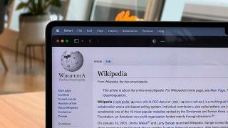 NASK wykrył dezinformację w artykule na hiszpańskiej Wikipedii dotyczącym wtargnięcia rosyjskich dronów do Polski. Dowody nie wskazują jednoznacznie, kto mógł za tym stać.