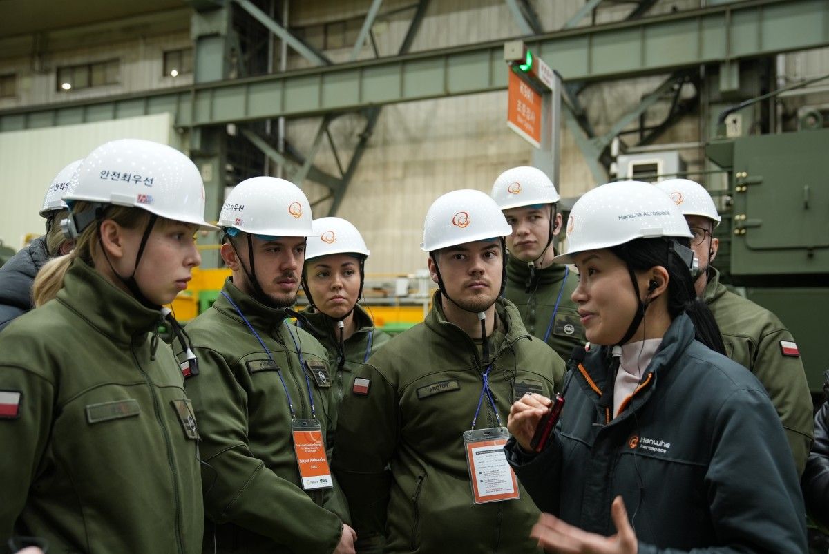 Podchorążowie z wizytą w Korei