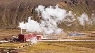 Elektrownia geotermalna na Islandii.