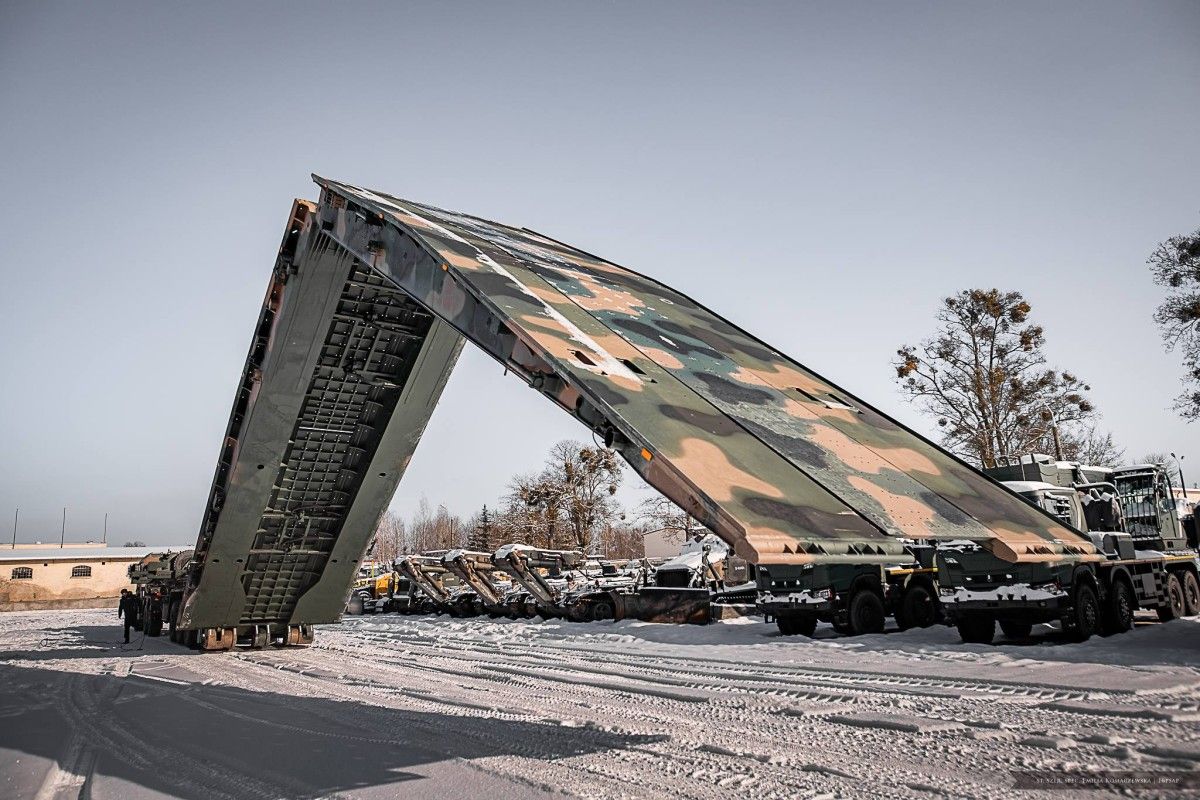 Ile mostów Daglezja dostarczono?