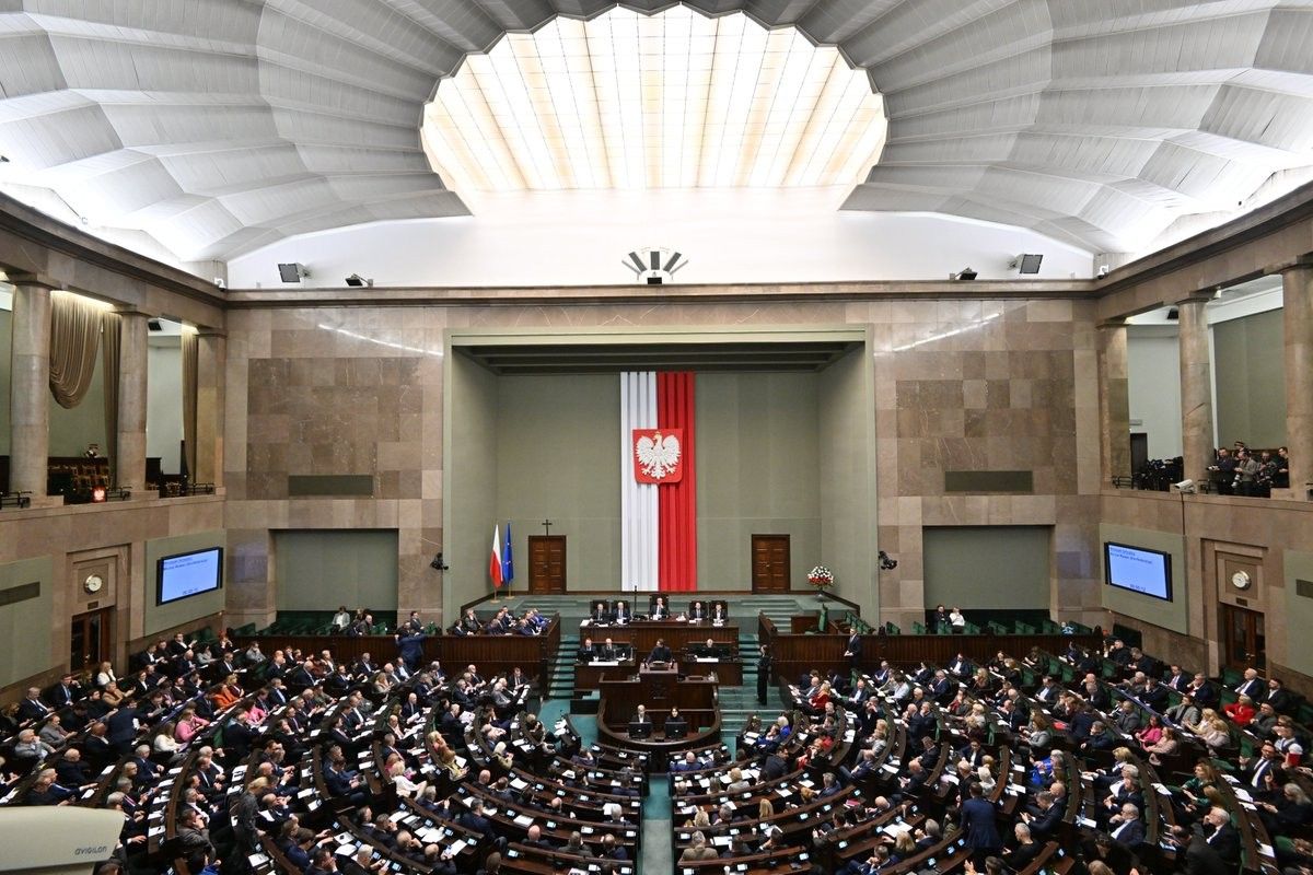 Karta Rodziny Mundurowej dla kolejnych służb? W Sejmie ruszają prace nad ustawą