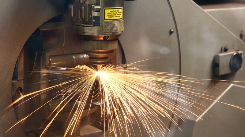 Arcom, przemysł zbrojeniowy, produkcja, gospodarka wojenna