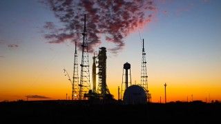 NASA, SLS, Space Launch System, rakieta, USA, Stany Zjednoczone, Artemis, Księżyc, kosmos, technologie