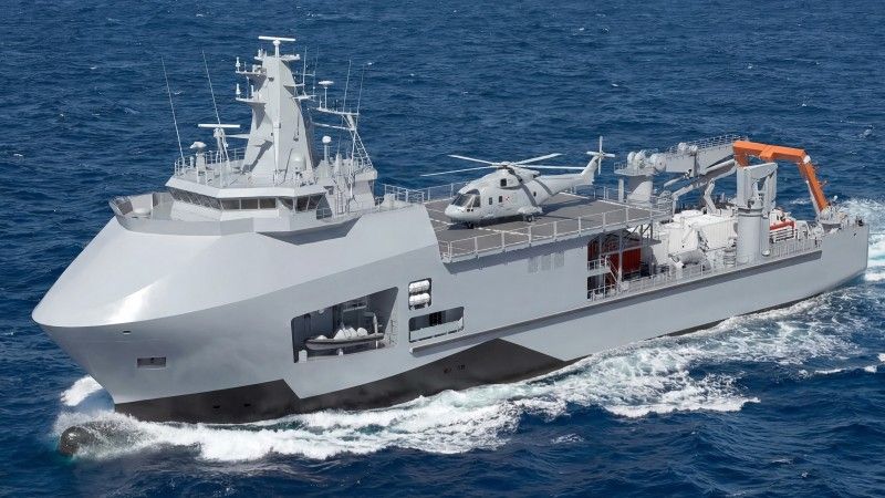 Ratownik w widoku od dziobu.