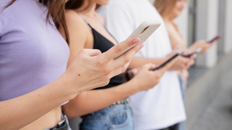 W Rządowym Centrum Legislacji ukazał się projekt ustawy wdrażającej eIDAS 2.0 do polskiego porządku prawnego. Jego zapisy wskazują jednak na wygaszenie mObywatela.