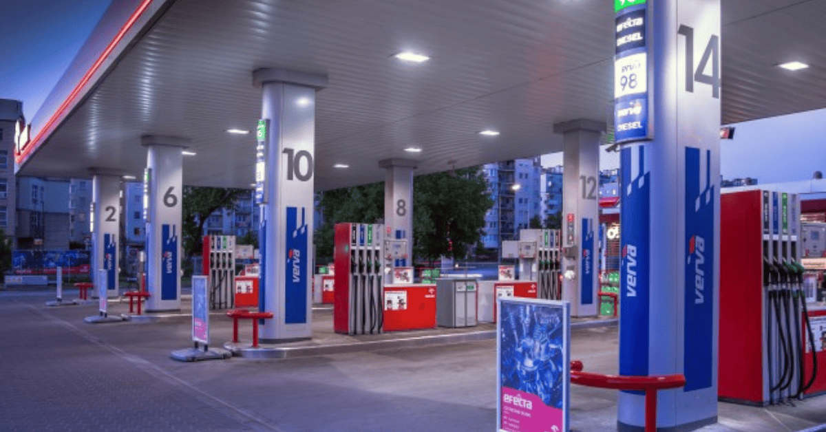 Mundurowi dostaną zniżki na paliwo. Program BIZNESTANK od ORLEN w Karcie Mundurowej