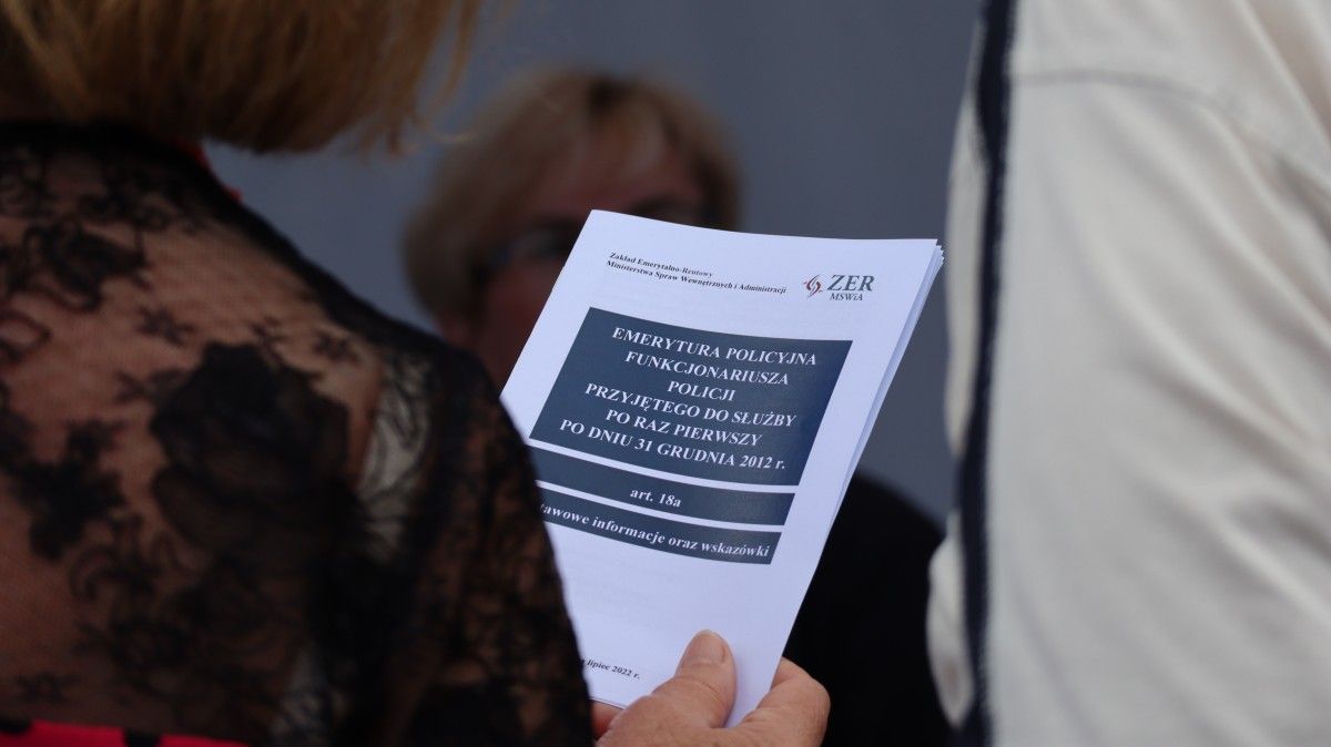 Polska vs Europa. Kto oferuje najlepsze warunki emerytalne dla mundurowych?