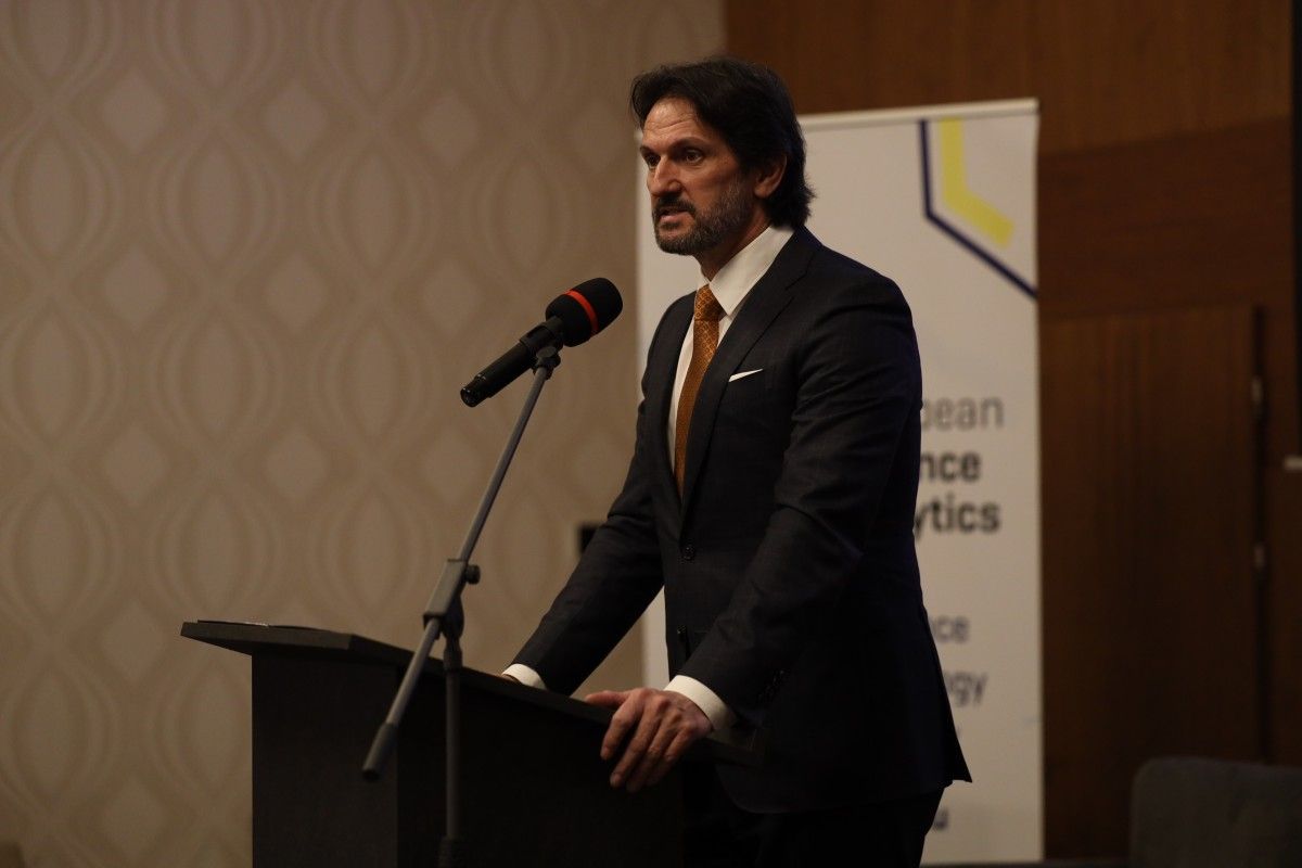 Minister obrony Słowacji: potrzebujemy nowych rozwiązań w obronności