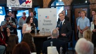 Scott Bessent na spotkaniu z mieszkańcami Teksasu.