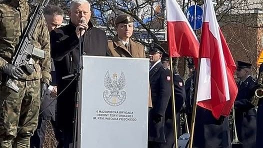 Poseł PiS Marek Suski na uroczystościach w Radomiu 1 marca 2026 r.