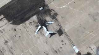 Zniszczone lotnictwo Iranu.