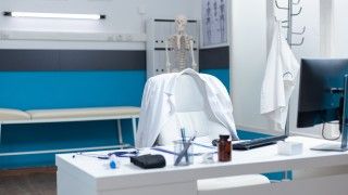 Po ataku ransomware na szpital w Szczecinie trwa przywracanie systemów informatycznych przy wsparciu specjalistów z WOT