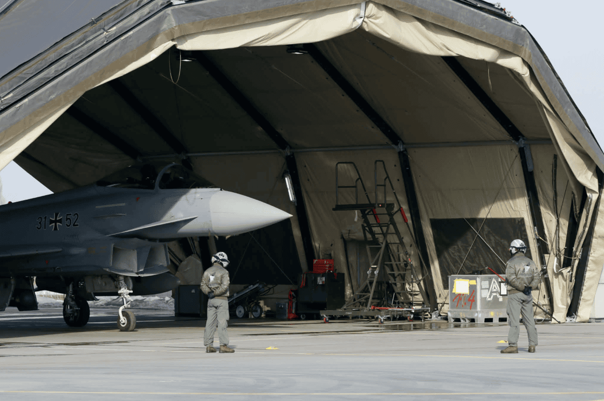 Niemiecki sygnał dla Rosji. Eurofightery w Malborku [FOTO]