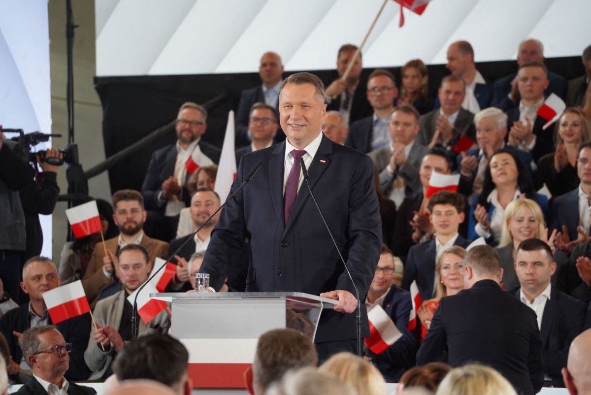 Czarnek znów uderza w system ETS. „Trzeba ratować przemysł”