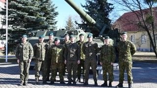 Wizyta estońskich artylerzystów w toruńskim Centrum Szkolenia Wojsk Rakietowych i Artylerii.