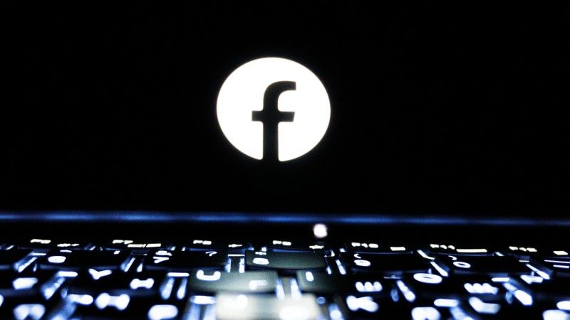 Meta nie usuwa fałszywych reklam finansowych - wynika z dokumentów przygotowanych przez brytyjski organ nadzoru finansowego. Sama firma twierdzi jednak inaczej.