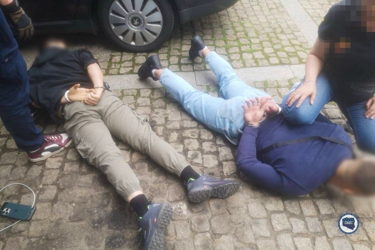 Ponad 1,5 mln zł strat i 60 osób z zarzutami. To koniec zorganizowanej grupy