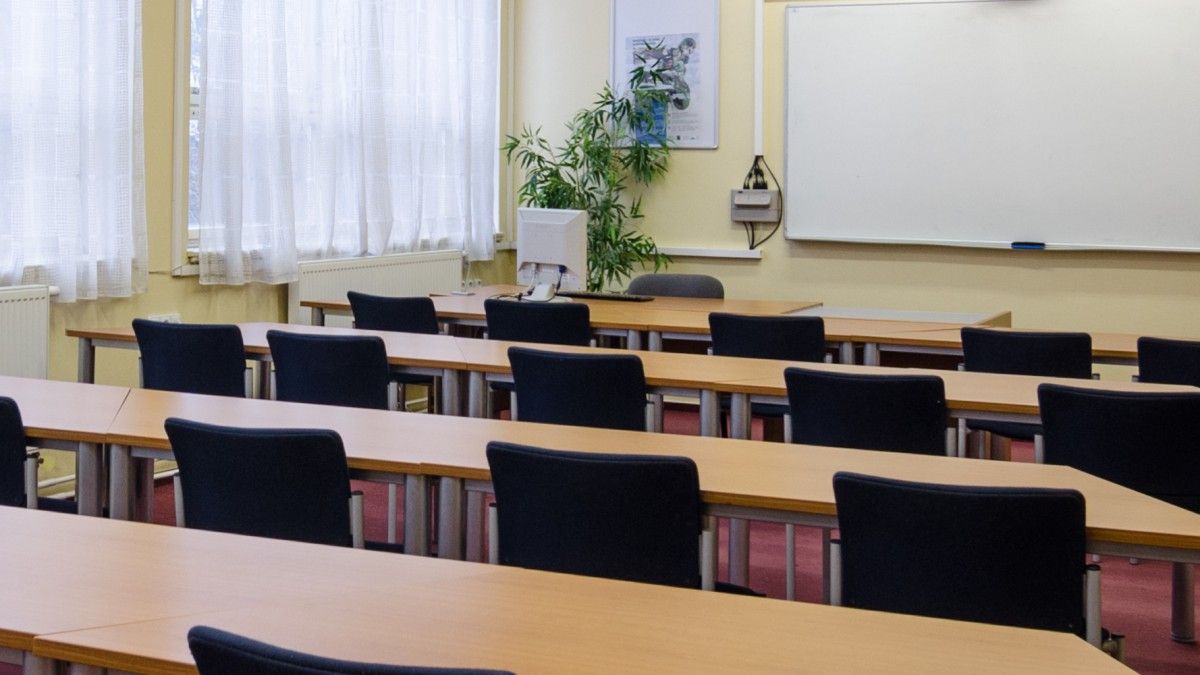 Technologia wyzwaniem w polskich szkołach. „Nie może nami zawładnąć”