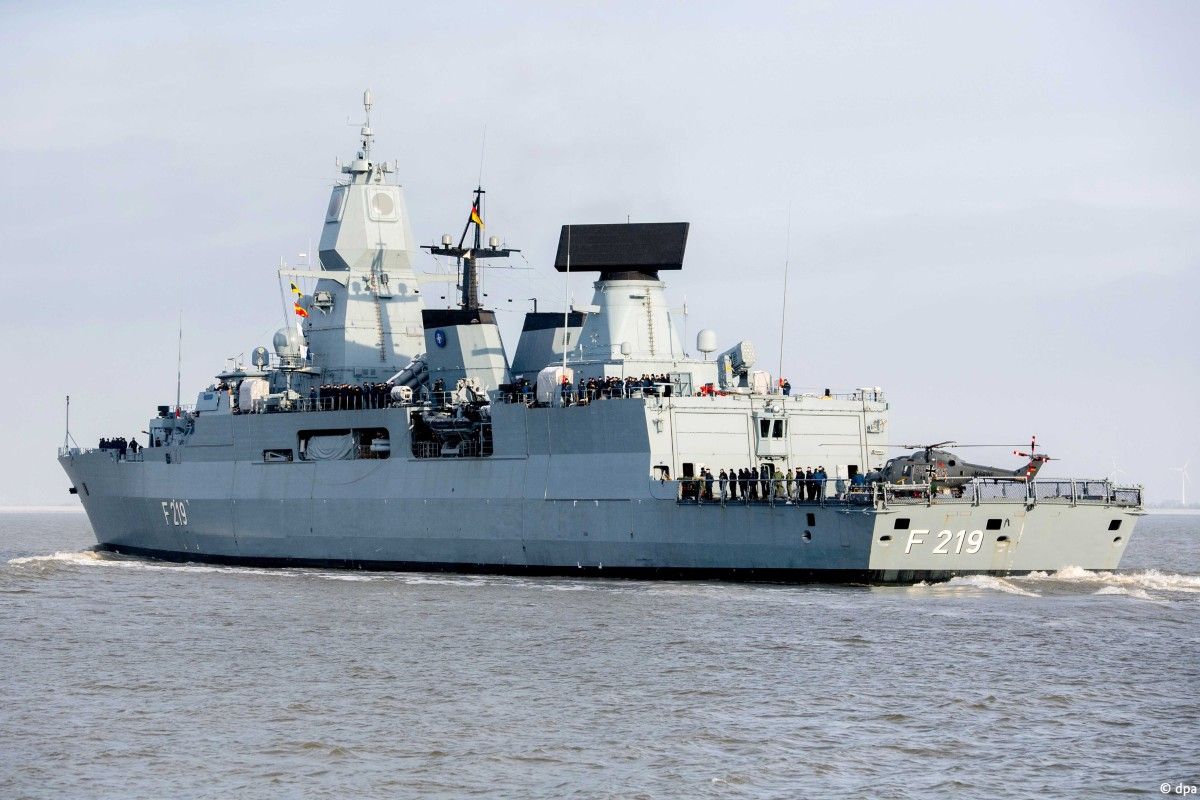 Royal Navy nie dała rady. Pomogą Niemcy