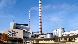 Elektrownia Eesti blisko estońskiej granicy z rosyjskim Obwodem Leningradzkim. Zdjęcie poglądowe.