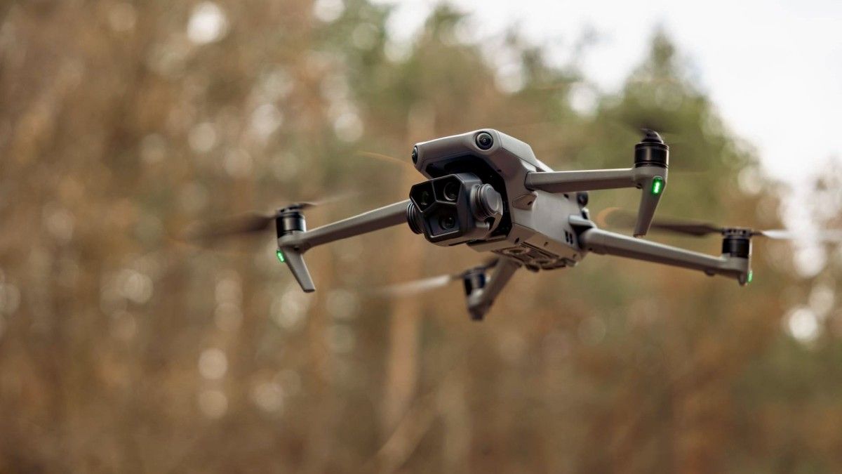 Testowanie szczelności dronów i systemów radarowych