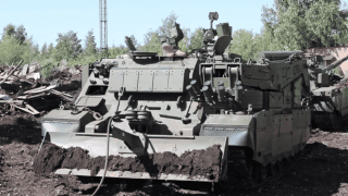 Ulepszony wóz zabezpieczenia technicznego BREM-80.