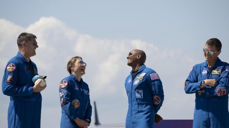 NASA, Artemis II, Księżyc, astronauci, załoga, USA, Stany Zjednoczone, Kanada, kosmos