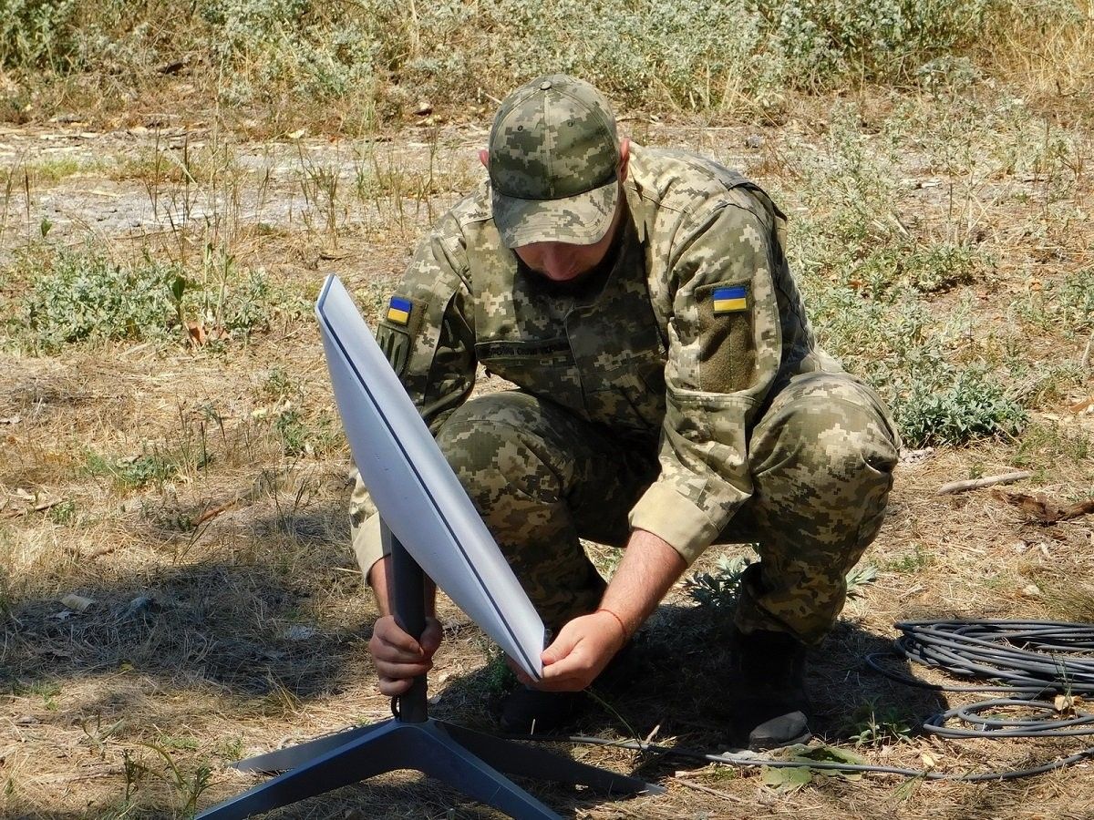 Ukraina prosi Muska. Chcę użyć Starlinka do atakowania rosyjskich wyrzutni