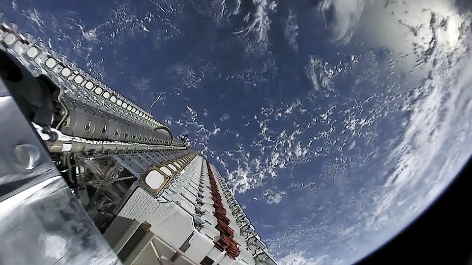 SpaceX zbuduje wojskową sieć danych za miliardy dolarów