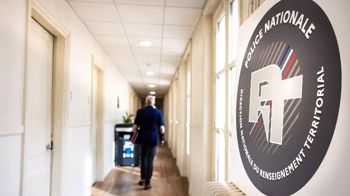 Państwo, które chce wiedzieć wcześniej, czyli francuski model wywiadu terytorialnego