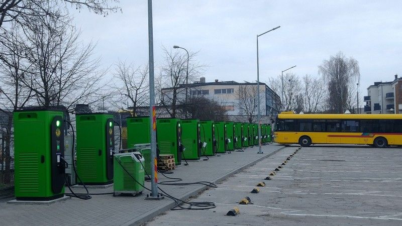Arex, spółka Grupy WB, dostarczyła stacje ładowania autobusów MPK Włocławek