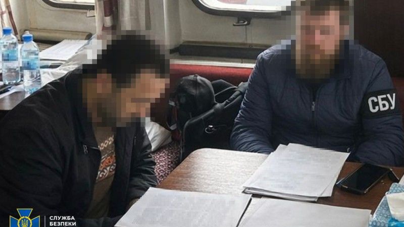 Zdjęcie z przechwycenia zagranicznego statku towarowego należącego do floty cieni.