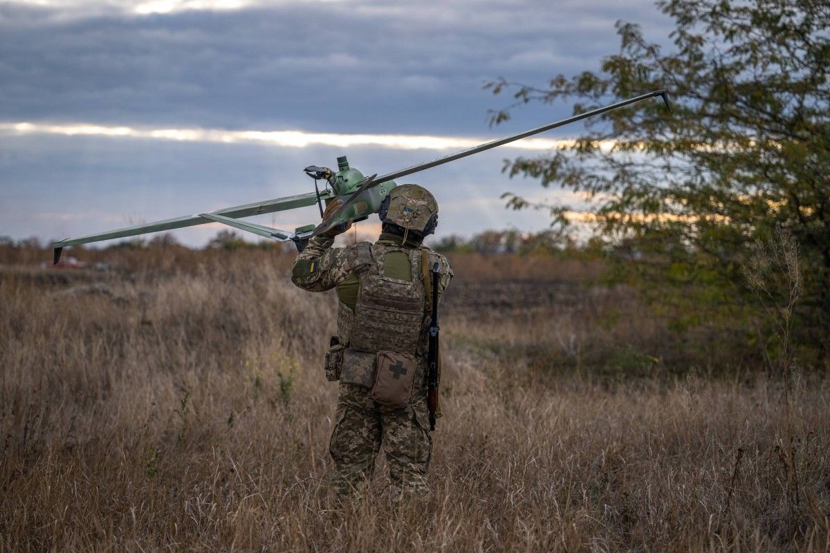 Death Zone: Drone line in front of Ukrainian trench line