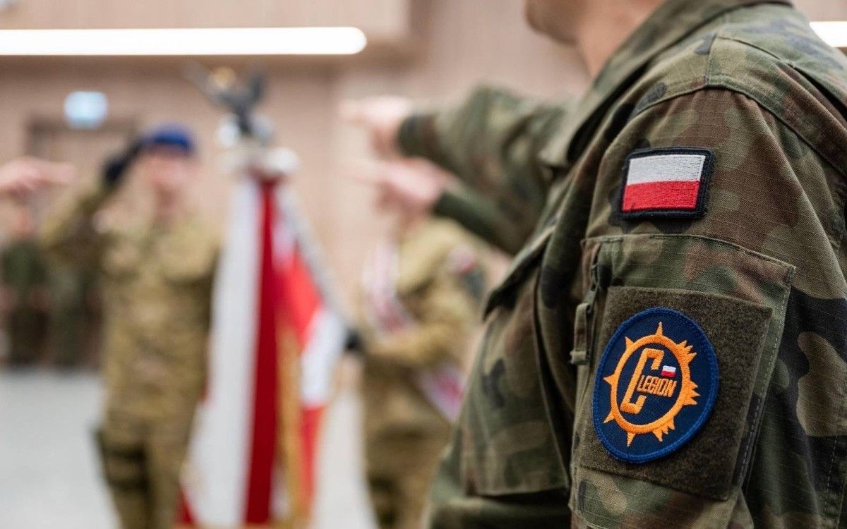 CyberLEGION - jak łączyć cywilów z wojskiem dla obrony Polski