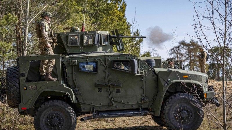 Litewski pojazd taktyczny JLTV.