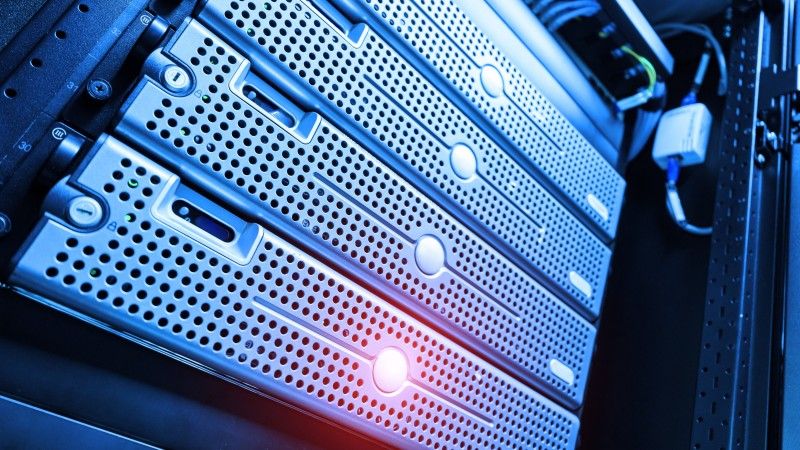 Ministerstwo Cyfryzacji zakończyło podpisywanie umów grantowych w ramach programu wsparcia małych i średnich przedsiębiorstw działających w obszarze cyberbezpieczeństwa.