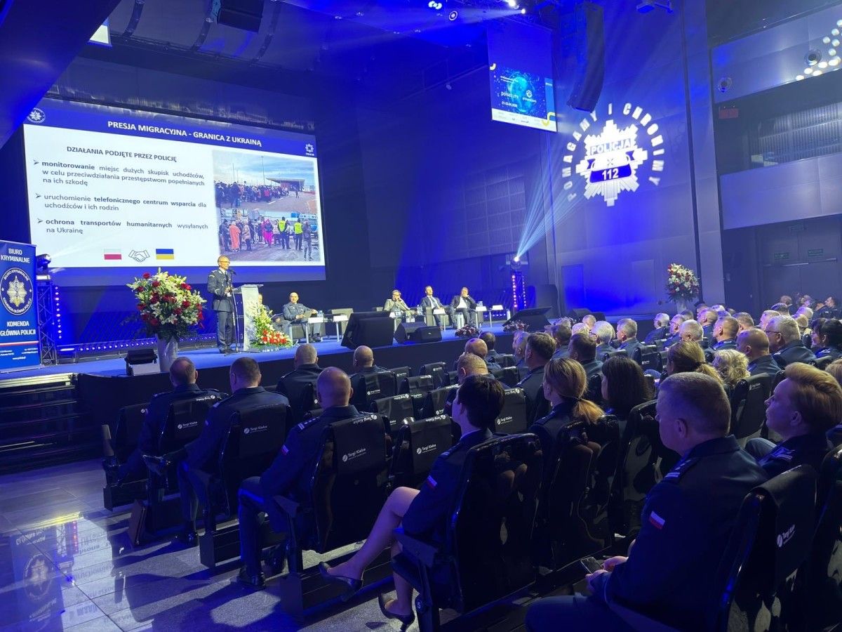 Policja w obliczu nowej ery zagrożeń. Formacja potrzebuje nowej ustawy?