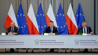 Odprawa ministra spraw wewnętrznych i administracji Marcina Kierwińskiego ze służbami odpowiedzialnymi za ochronę granic