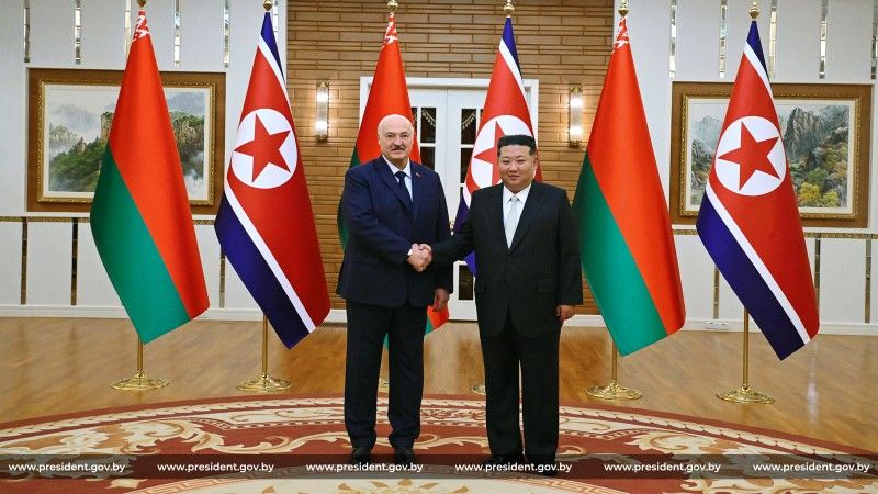 Spotkanie dyktatora Białorusi Alaksandra Łukaszenki z dyktatorem Północnej Korei Kim Dzong Unem 26 marca 2026 roku