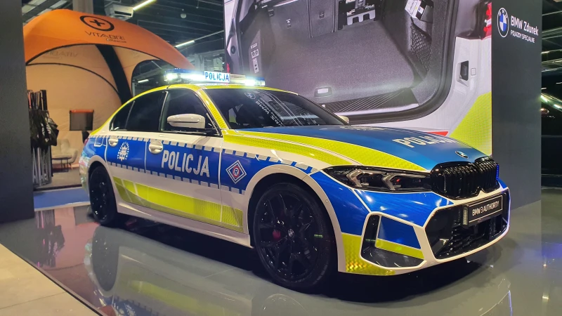 Nowe malowanie radiowozów